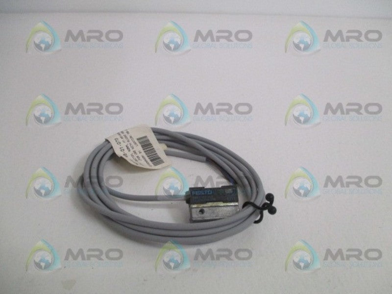 FESTO SME-1-LED-24B PROXIMITY SENSOR  UNMP