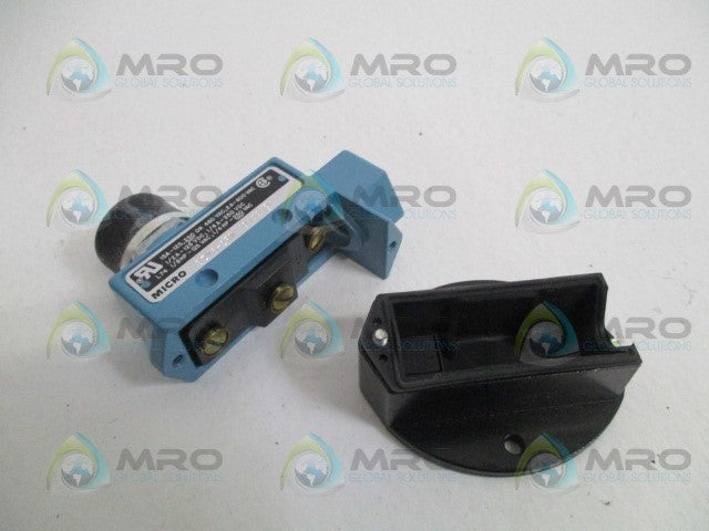 MICROSWITCH BZV6-2RN LIMIT SWITCH *NEW IN BOX*
