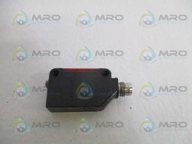 OMRON E3Z-R86 PHOTOELECTRIC SWITCH *USED*