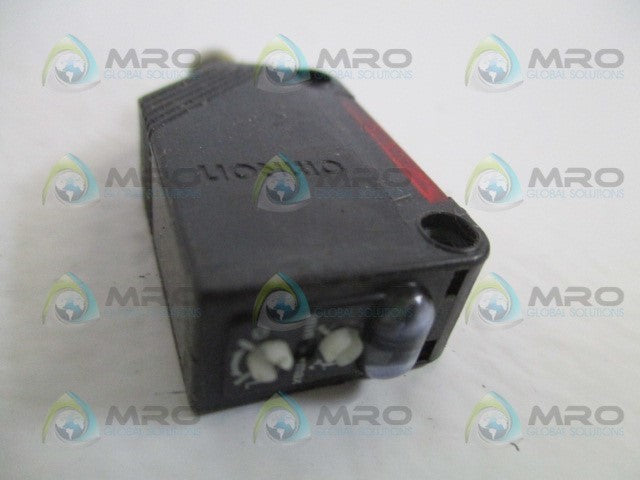 OMRON E3Z-R86 PHOTOELECTRIC SWITCH *USED*