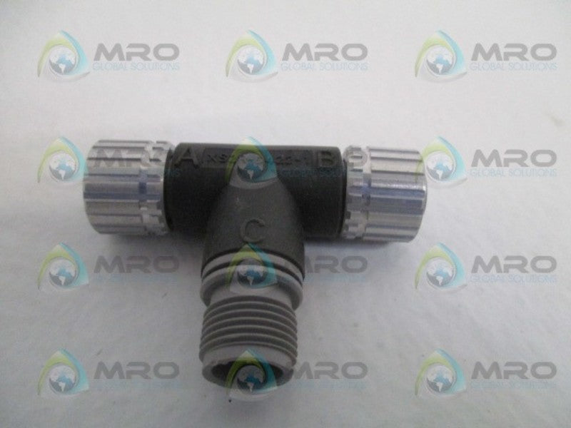 OMRON XS2R-D422-1 CONNECTOR  UNMP