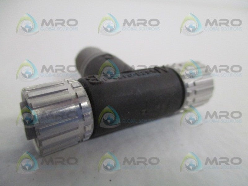 OMRON XS2R-D422-1 CONNECTOR  UNMP