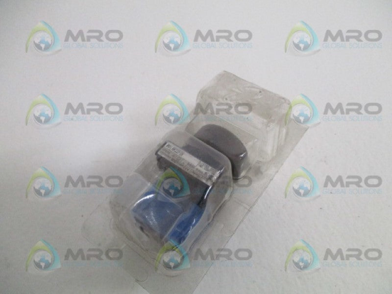 FUJI ELECTRIC AR22F0R-10Y YELLOW PUSHBUTTON SWITCH *NEW IN ORIGINAL PACKAGE*