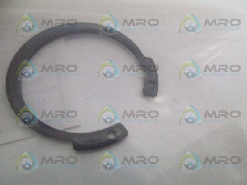 INDUSTRIAL MRO 630K540 RETAINING RING *NEW NO BOX*