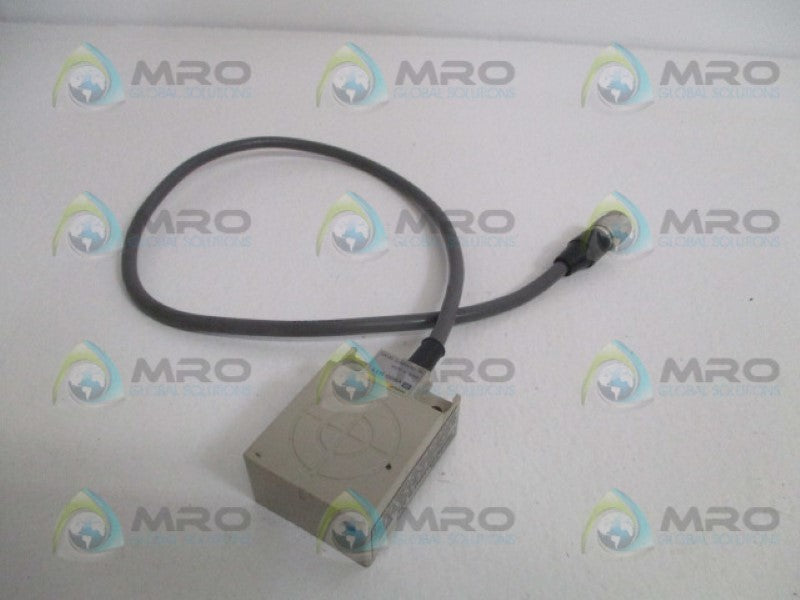OMRON V600-H11 READ/WRITE HEAD SENSOR  UNMP