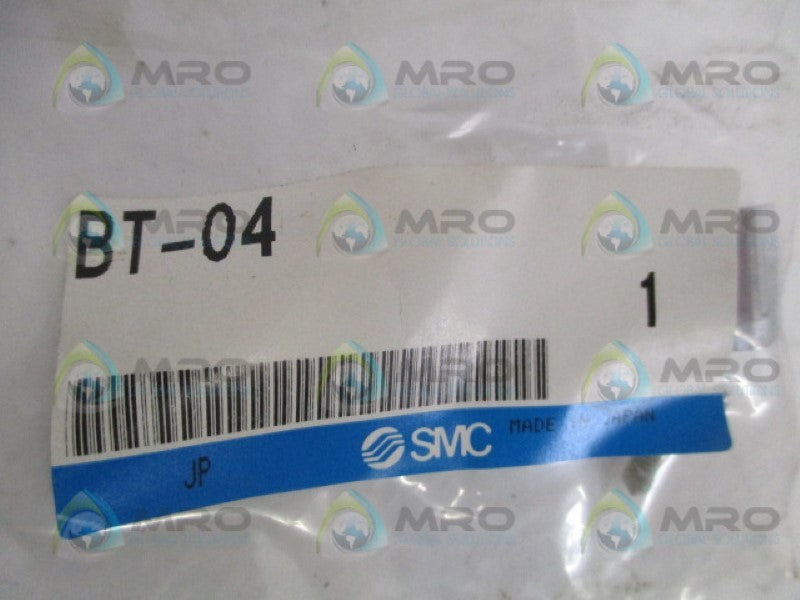 SMC BT-04 BRACKET MOUNTING KIT * NEW IN FACTORY BAG *