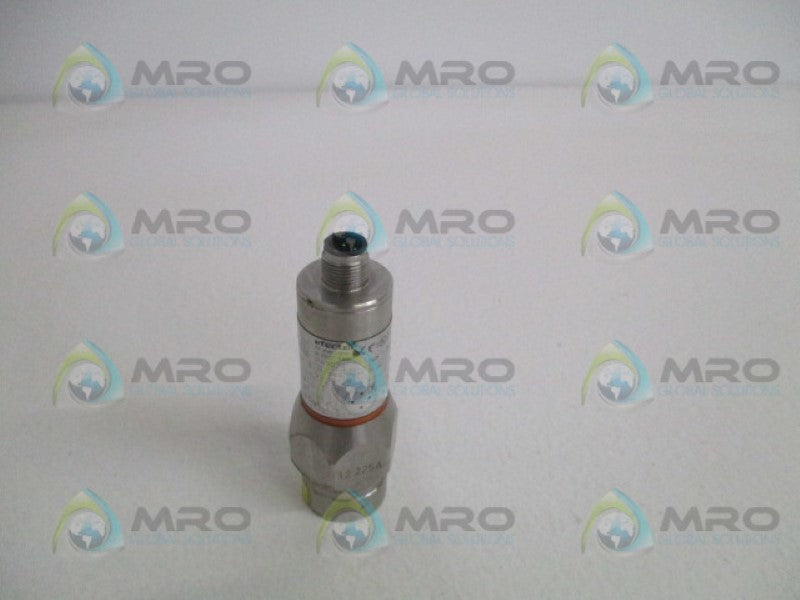 IFM EFECTOR PA9024 PRESSURE SENSOR *NEW NO BOX*