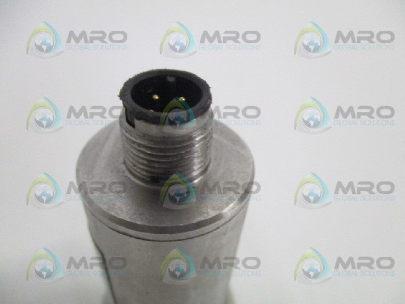 IFM EFECTOR PA9024 PRESSURE SENSOR *NEW NO BOX*