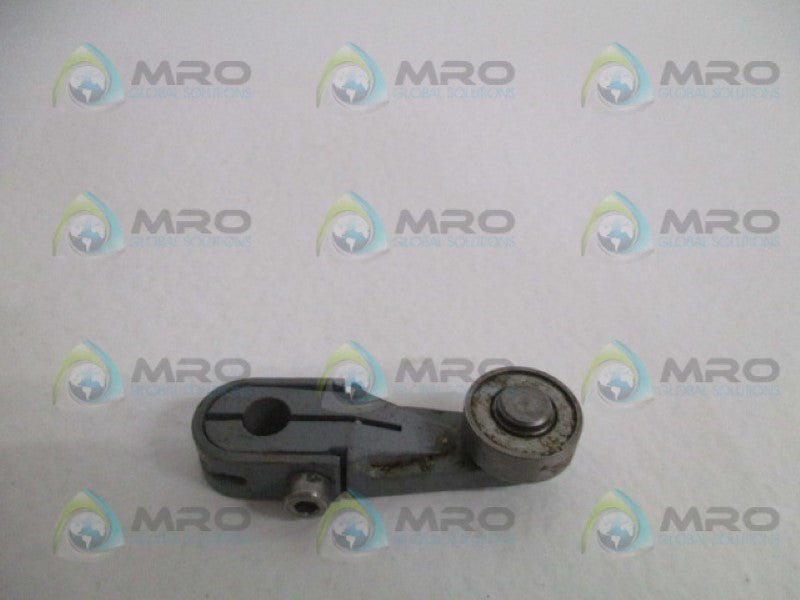 CUTLER HAMMER E50KL531 LIMIT SWITCH ROLLER LEVER  UNMP