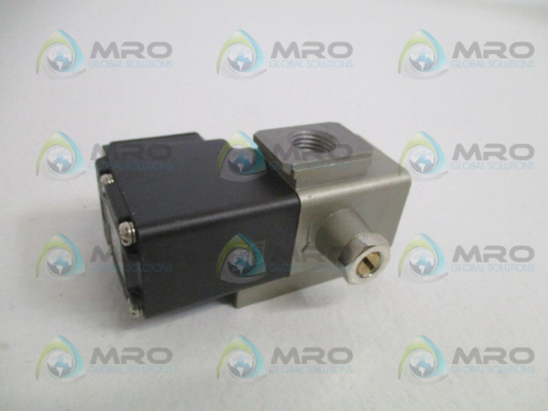 SMC VCA27A-5DLS-4-02 PNEUMATIC COMPACT AIR VALVE (AS PICTURED)  NSNP