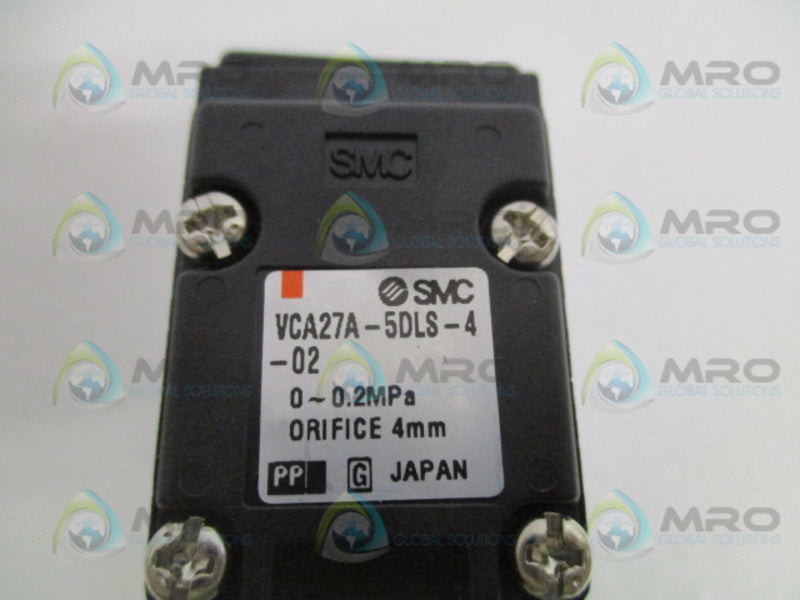 SMC VCA27A-5DLS-4-02 PNEUMATIC COMPACT AIR VALVE (AS PICTURED)  NSNP