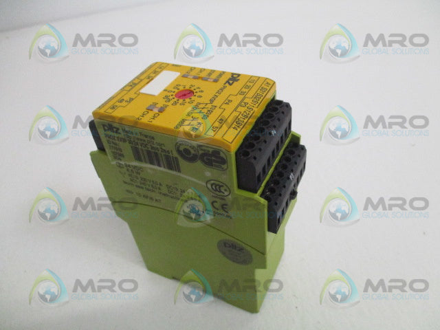 PILZ PNOZXV3P30/24VDC3n/o2n/ot SAFETY RELAY *NEW NO BOX*