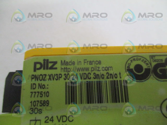 PILZ PNOZXV3P30/24VDC3n/o2n/ot SAFETY RELAY *NEW NO BOX*