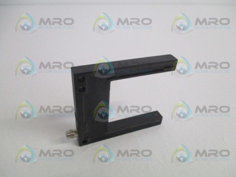 IFM EFECTOR OPU203 OPTICAL FORK SENSOR *NEW NO BOX*