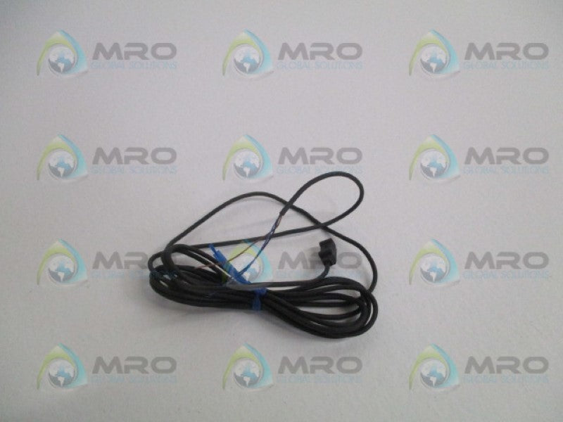 OMRON E3T-ST14 PHOTOELECTRIC SENSOR (MISSING ACCESSORIES) *NEW NO BOX*