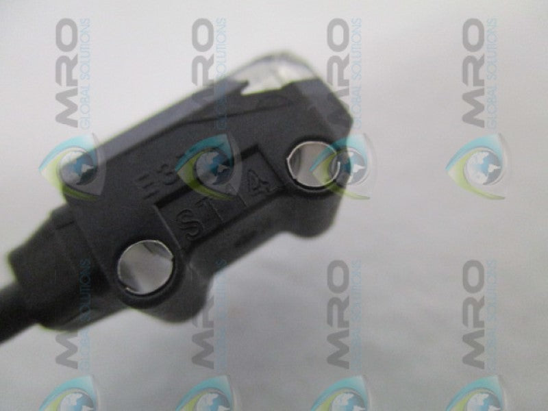 OMRON E3T-ST14 PHOTOELECTRIC SENSOR (MISSING ACCESSORIES) *NEW NO BOX*