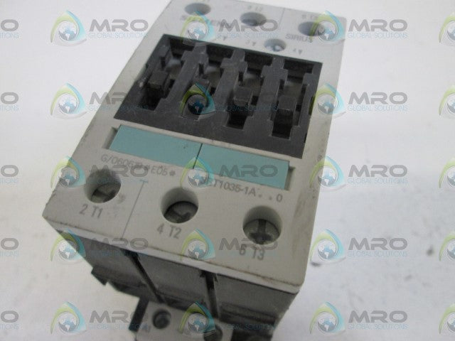 SIEMENS CONTACTOR 3RT1035-1AK60 *USED*