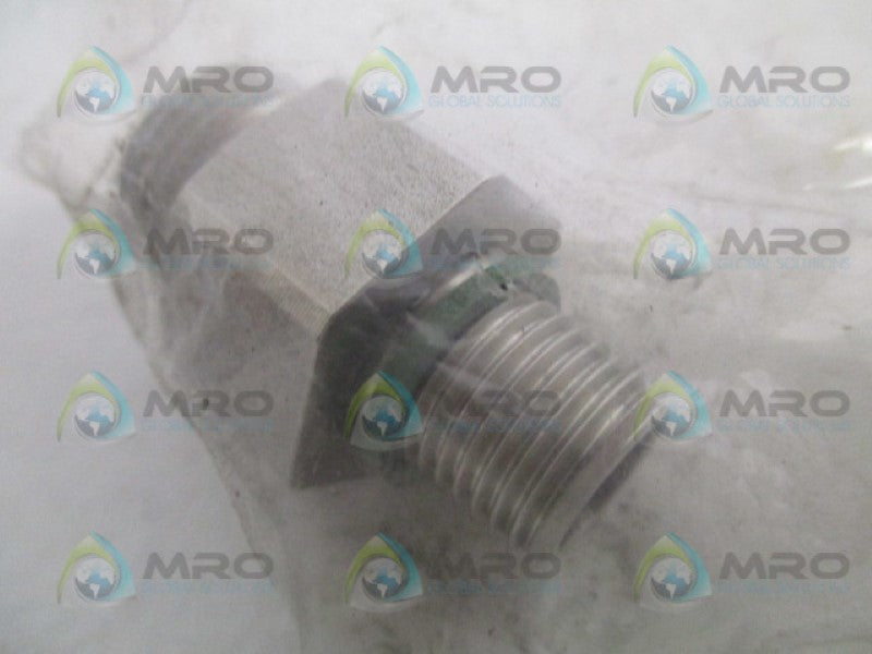 IFM EFECTOR E40099 ADAPTER *NEW IN FACTORY BAG*