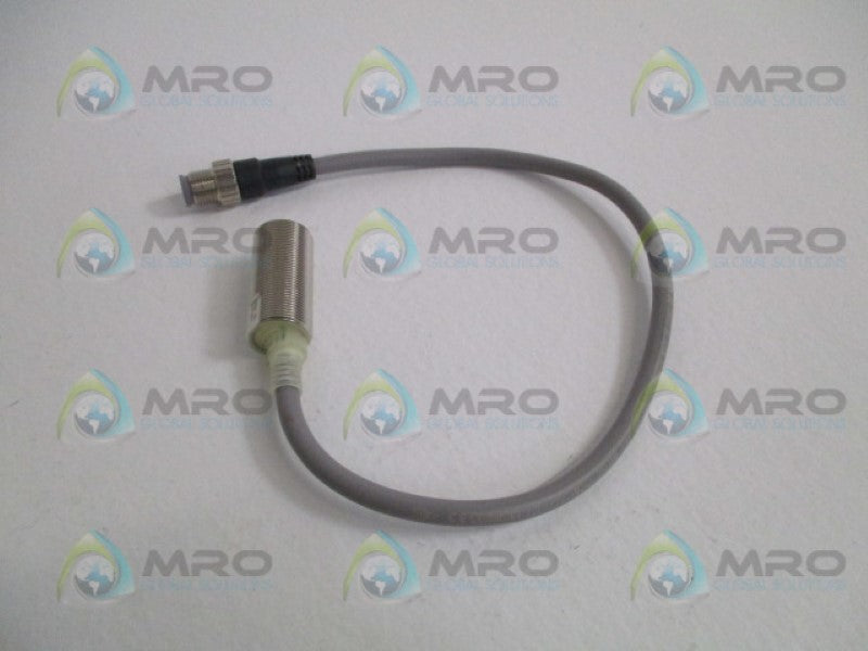 OMRON E2E-X7D1-M1GJ PROXIMITY SWITCH (MISSING ACCESSORIES) *NEW NO BOX*