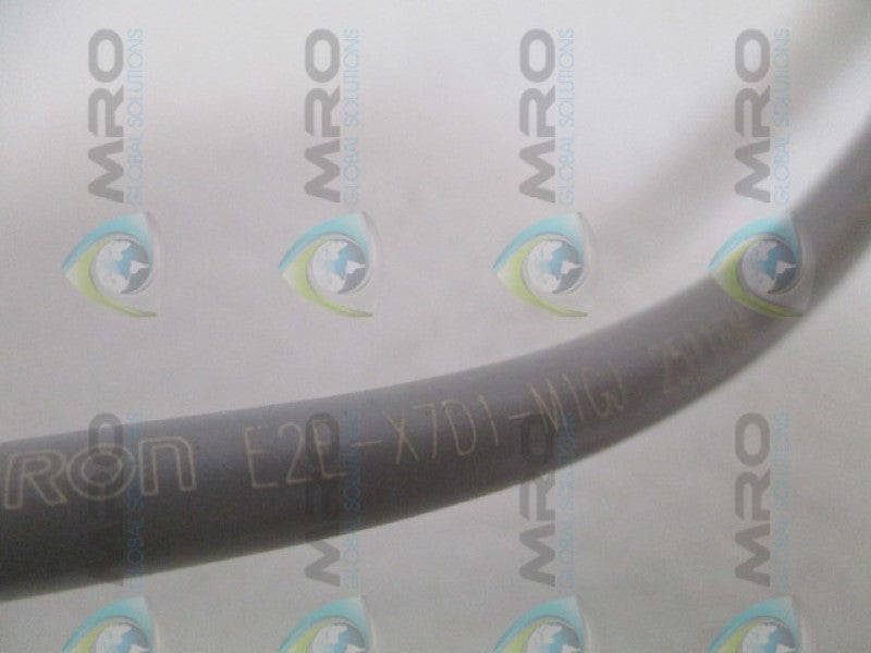 OMRON E2E-X7D1-M1GJ PROXIMITY SWITCH (MISSING ACCESSORIES) *NEW NO BOX*