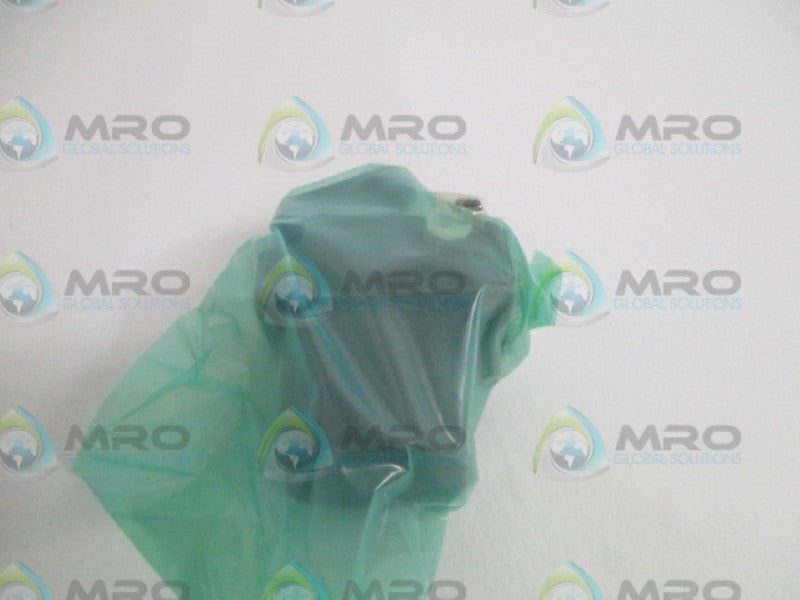 PASCAL CLU10-F LINK CLAMP *NEW IN BOX*