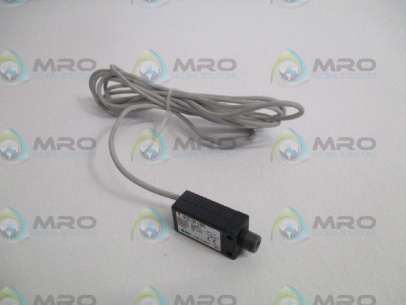 SMC ISE2-01-55L PRESSURE SWITCH *NEW NO BOX*