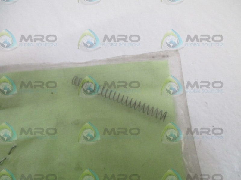 INDUSTRIAL MRO CS-A2-4X0.32X40 SPRING *NEW NO BOX*