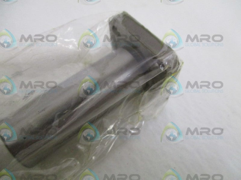 THK LMK8LUU LINEAR BUSH *NEW IN BOX*