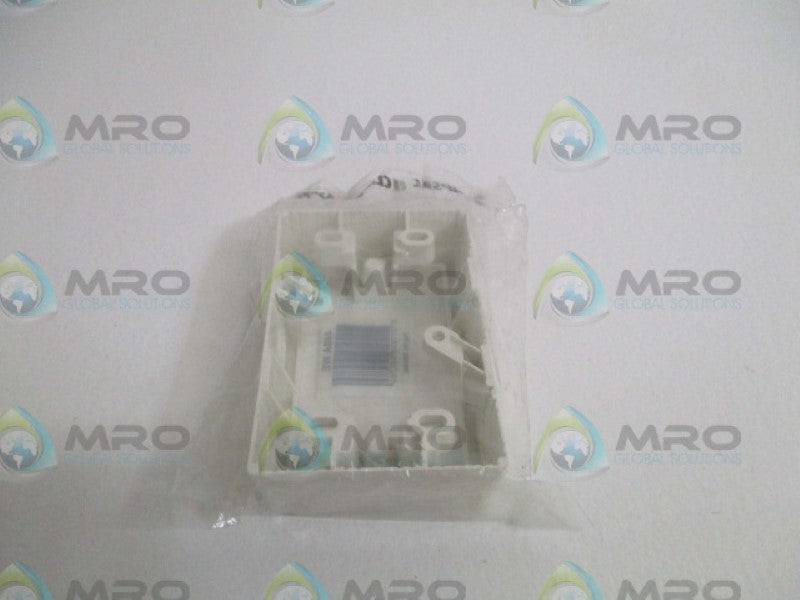 CLIPSAL 449AWE MOUNTING BLOCK  NSMP