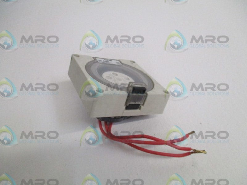 CLIPSAL 56C520 SWITCHED SOCKET OUTLET  UNMP