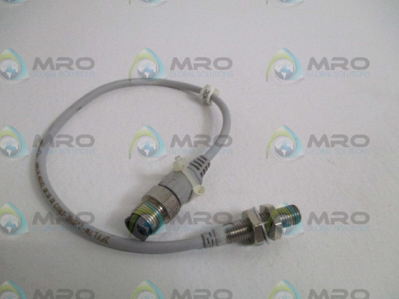 YAMATAKE FL7M-2J6HD-CN03 PROXIMITY SWITCH *USED*