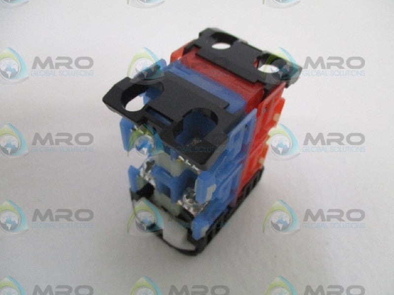 FUJI ELECTRIC AR22V2R EMERGENCY STOP PUSHBUTTON (AS PICTURED)  NSNP