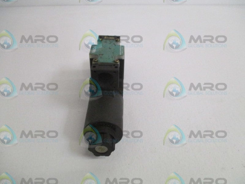 NACHI SE-G01-E3X-GR-D2-40 DIRECTIONAL CONTROL VALVE *NEW NO BOX*