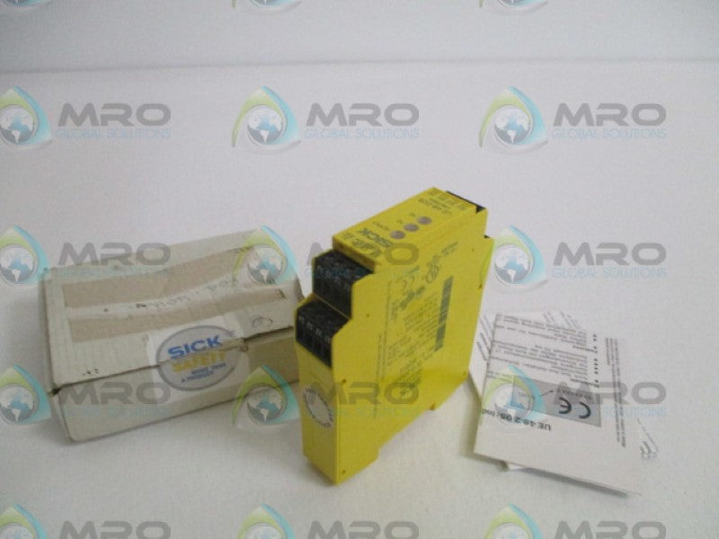SICK UE48-20S3D2 SAFETY RELAY *NEW IN BOX*