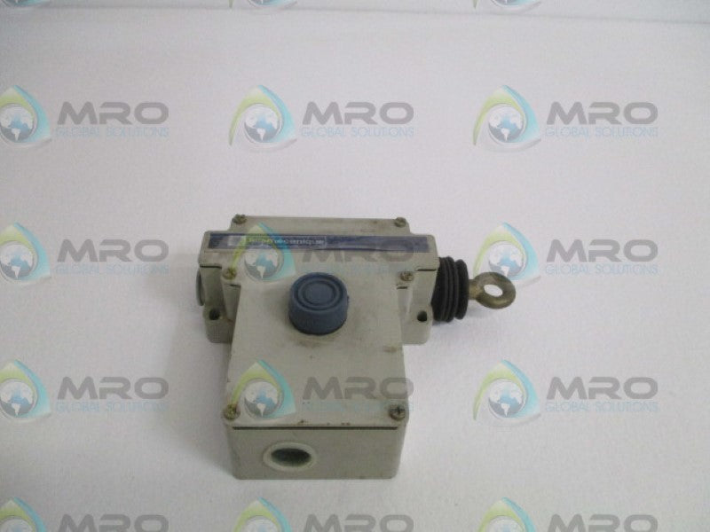 TELEMECANIQUE XY2CE1A250 CABLE PULL SWITCH  UNMP