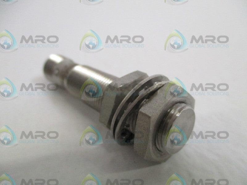 BALLUFF BESM12EG1-PSC60Z-S04G-S11 INDUCTIVE SENSOR  NSNP