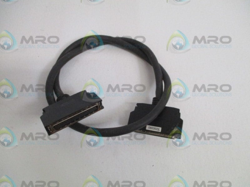 OMRON CS1W-CN713 CONNECTOR CABLE *USED*