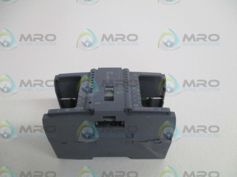 SIEMENS SIMATIC S7-1200 6ES7232-4HD32-0XB0 OUTPUT MODULE (AS PICTURED) *USED*