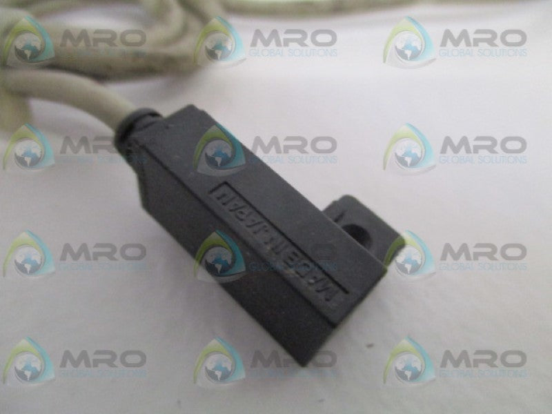 SMC D-J79 SOLID STATE AUTO SWITCH (AS PICTURED)  UNMP