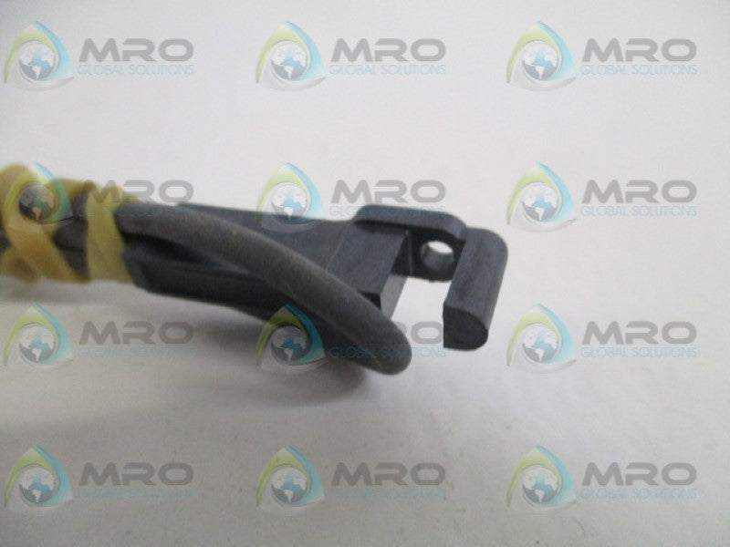 BALLUFF BMF305K-PS-C-2-S49 MAGNETIC FIELD SENSOR  NSNP