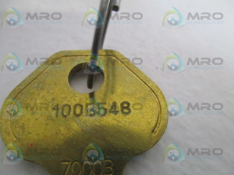 MASTER LOCK 410MKW7000REDLZ1 100B548 PADLOCK NSMP