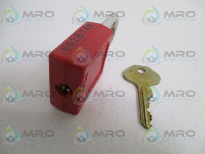 MASTER LOCK 410MKREDZT1 602B748 PADLOCK NSMP