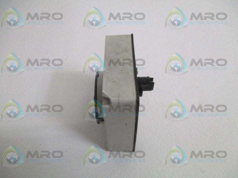 CLIPSAL 56SW110 SURFACE SINGLE POWER SWITCH  UNMP