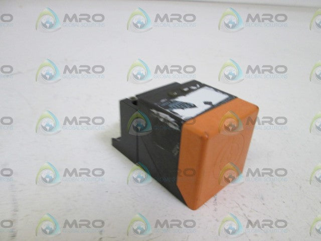 IFM EFECTOR IM5087 INDUCTIVE PROXIMITY SENSOR *NEW NO BOX*