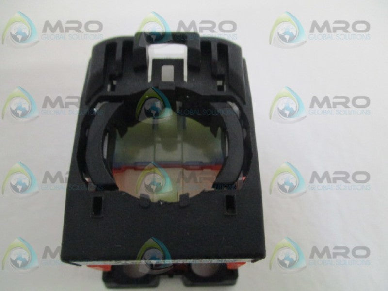 FUJI ELECTRIC AR22PR-3 PUSHBUTTON BODY (AS PICTURED) NSNP