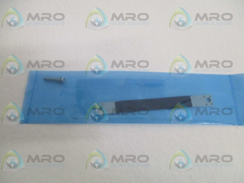 SMC BM2-020 MOUNTING AUTO SWITCH BAND KIT *NEW IN FACTORY BAG*
