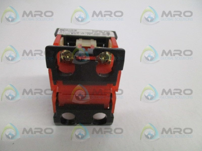 FUJI ELECTRIC AR22E0R PUSHBUTTON BODY (AS PICTURED) NSNP