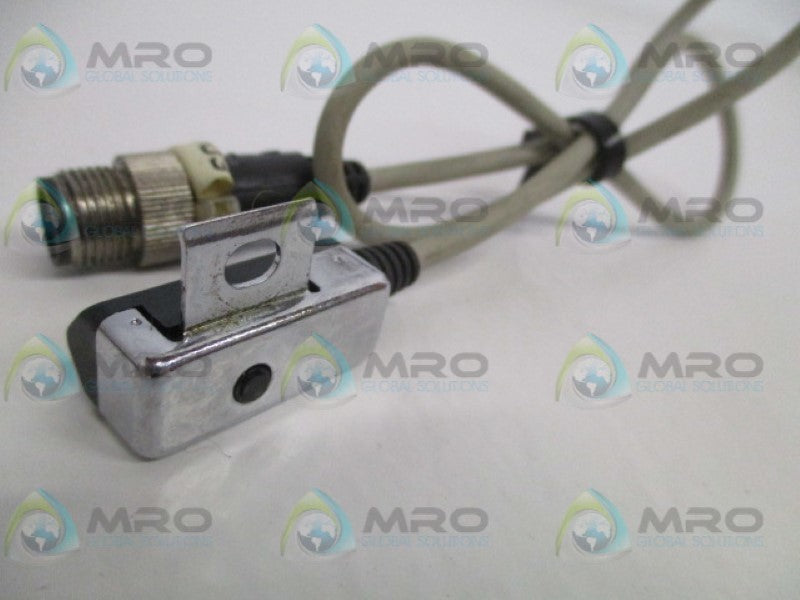 SMC D-J59 AUTO SWITCH (AS PICTURED)  UNMP