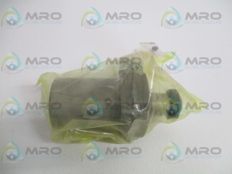 PASCAL CTU10-R SWING CLAMP *NEW IN BOX*