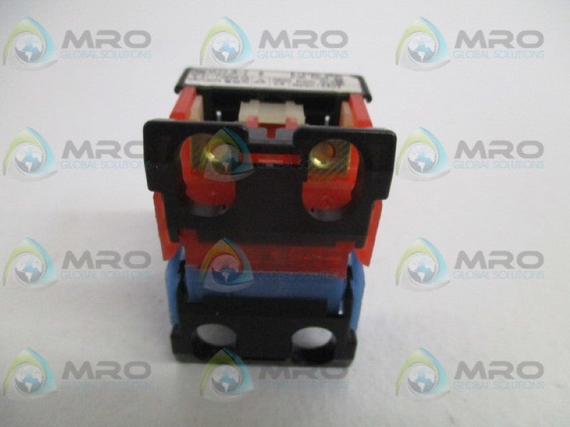 FUJI ELECTRIC AR22JR-2B PUSHBUTTON BODY (AS PICTURED) NSNP